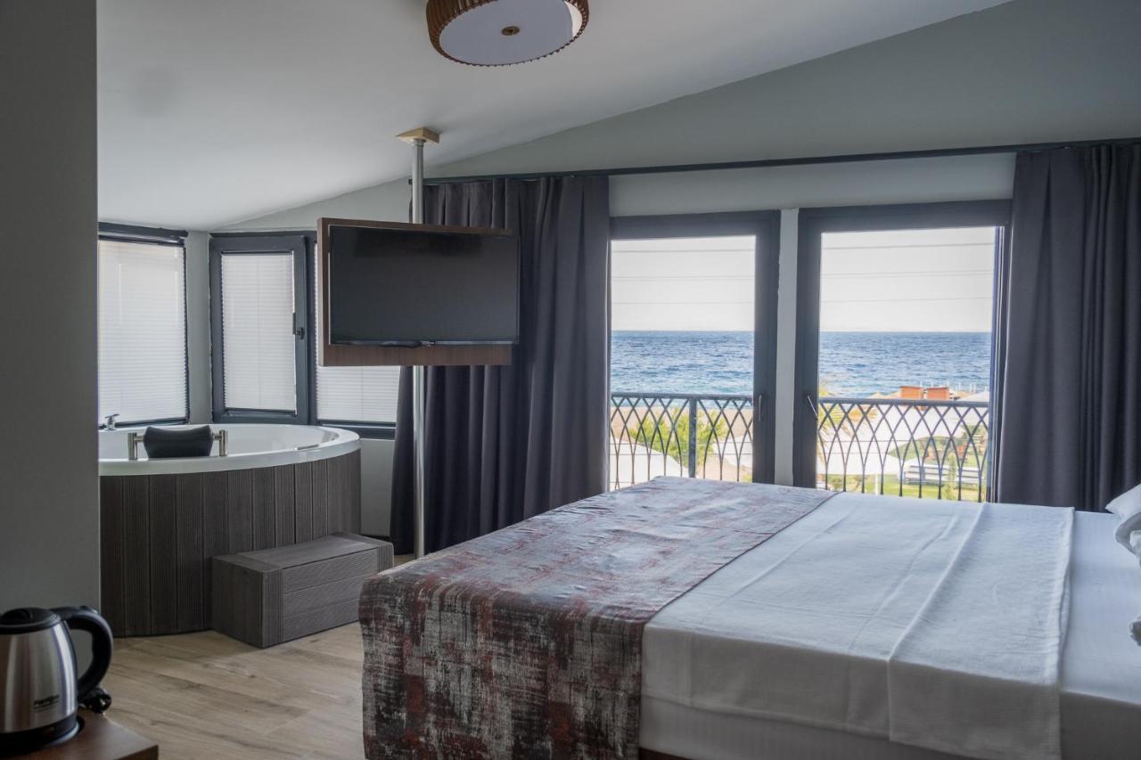 Assos Troy Beach Hotel Ngoại thất bức ảnh