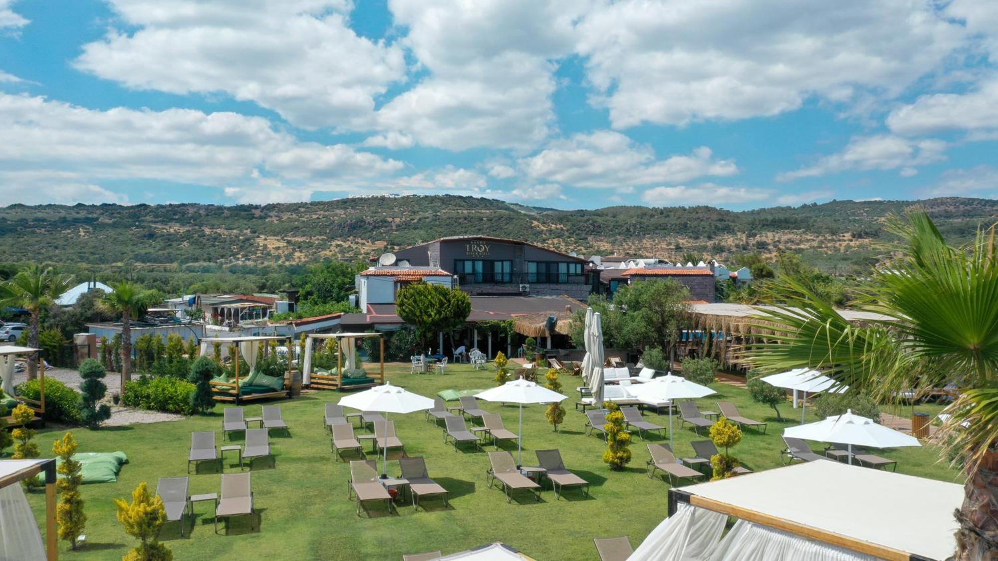Assos Troy Beach Hotel Ngoại thất bức ảnh