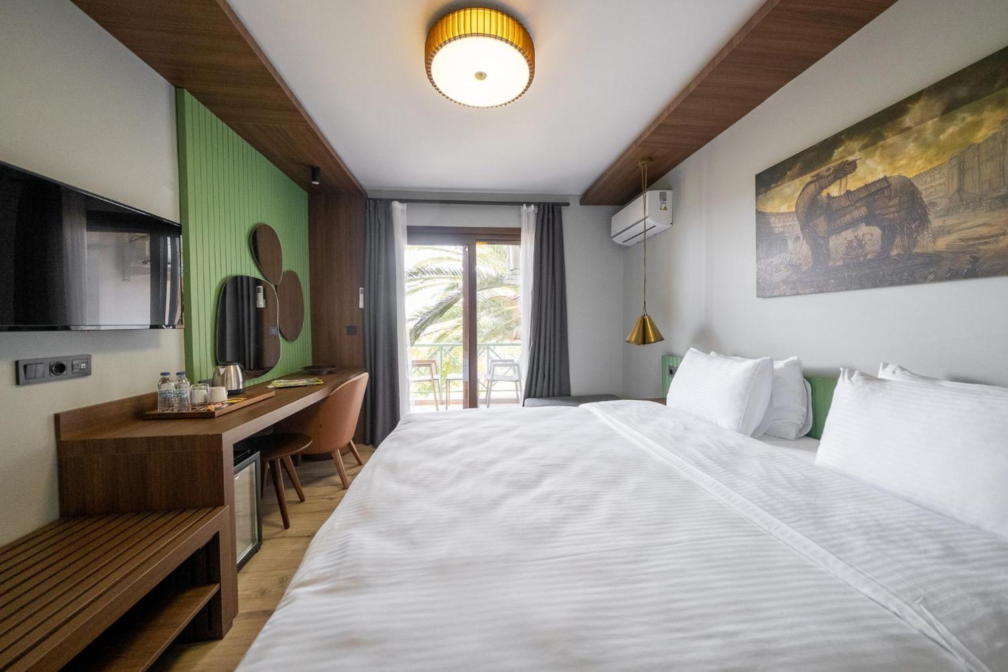 Assos Troy Beach Hotel Ngoại thất bức ảnh